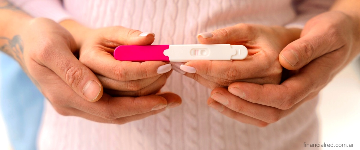 ¿Cuándo comienza a dar positivo una prueba de embarazo?